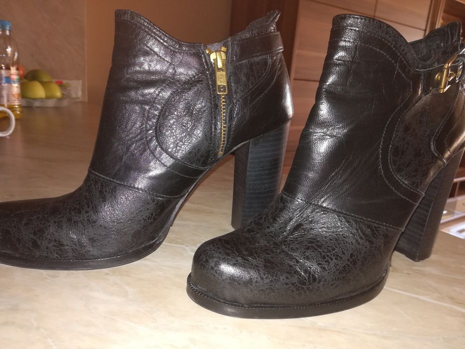 Дамски елегантни боти