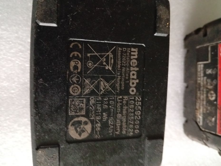 Acumulatorii defecți milwaukee metabo,sthil