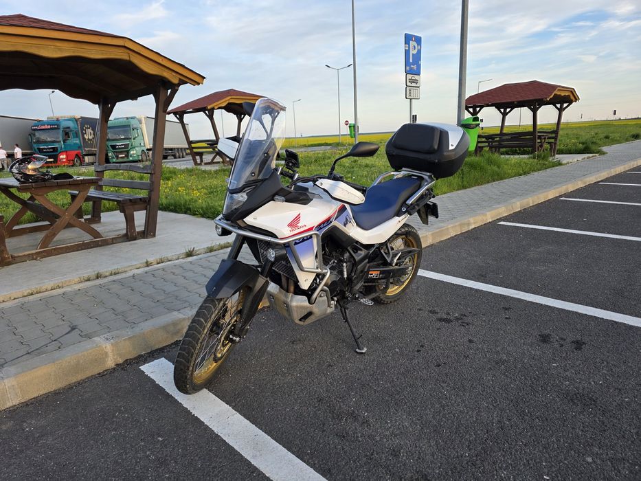 Honda Transalp 750 XL