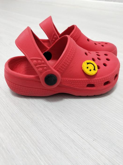 Детские тапочки кроксы