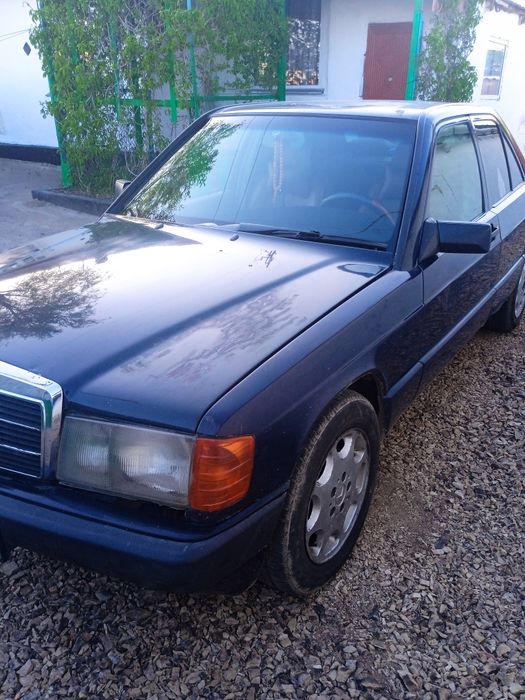 Продается Мерс 190