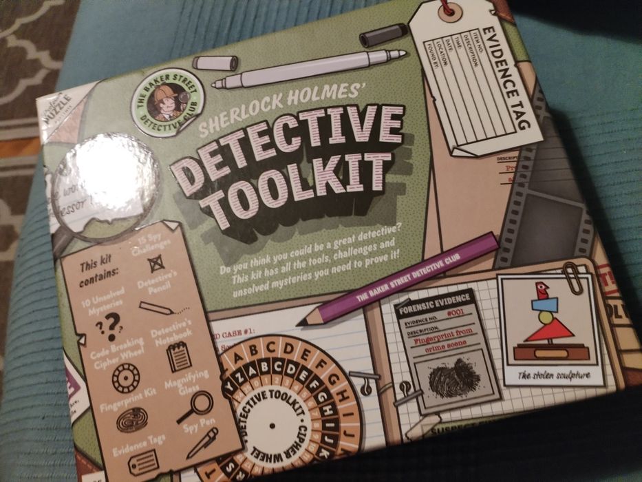 Detective toolkit - trusa detectivului