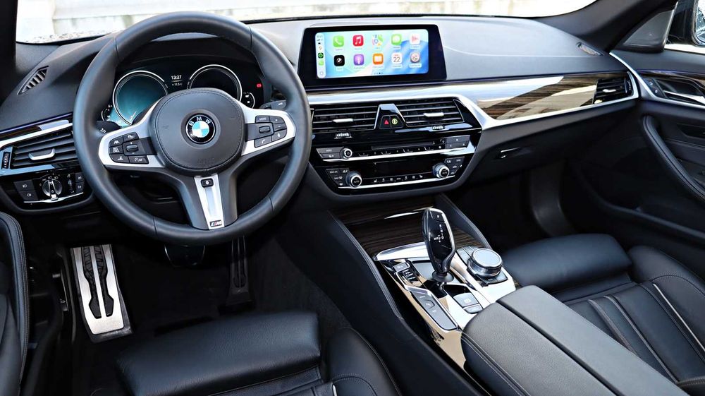 BMW 530E / G30 / M SPORT / Trapa / Distronic/Hud/Harman/Camere/LED