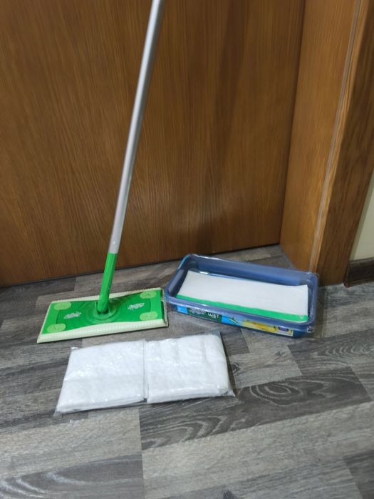 Моп за сухо и мокро почистване Swiffer