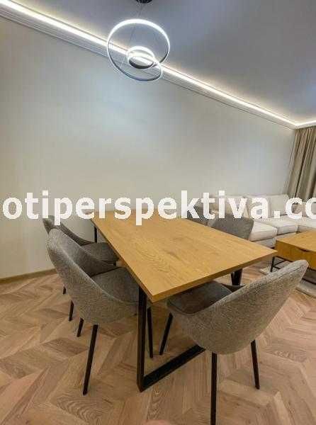 Продава се Двустаен апартамент в Пловдив, Кючук Париж - 74 кв.м за 1034 €/кв.м - Снимка #12