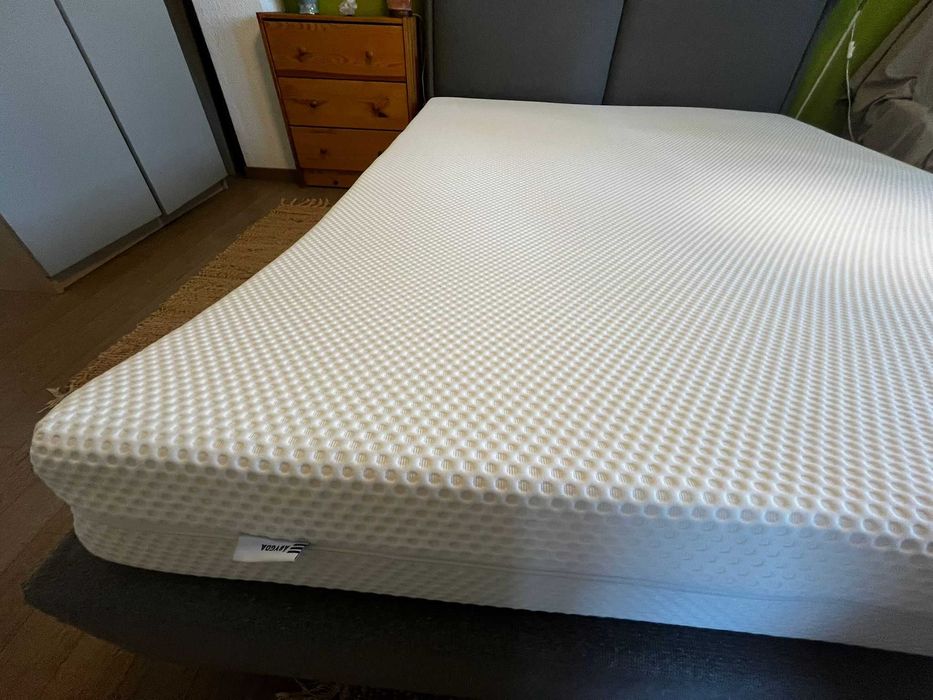 Saltea impecabila, doua starturi de spuma ABYGDA IKEA, 160x200