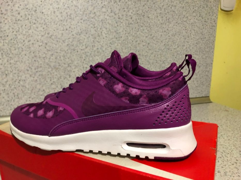 ОРИГИНАЛНИ *** Nike Air Max Thea Print / Bold Berry / Flash Glow / Bl