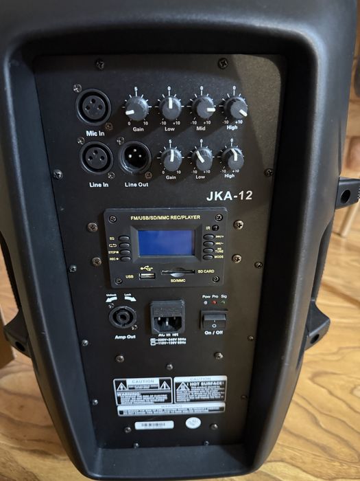 Продается колонка и микшерный пульт Астана