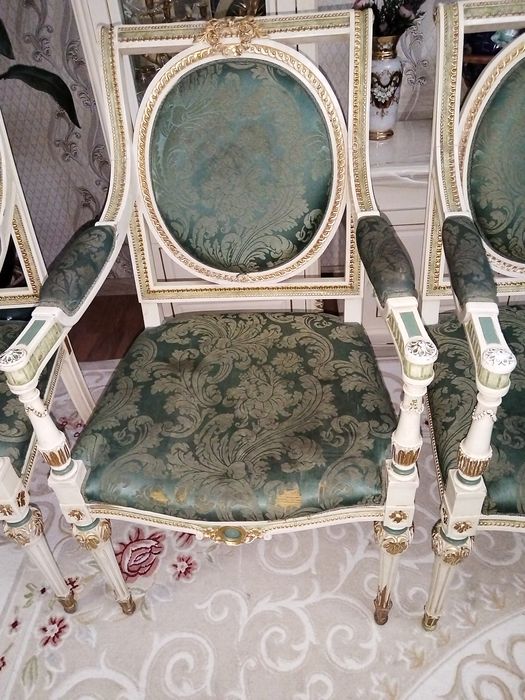 Стулья-кресла !!!