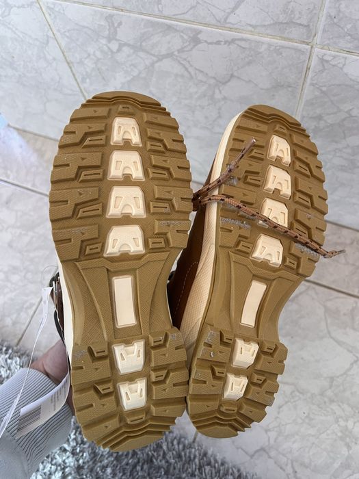 Продавам детски боти за момче