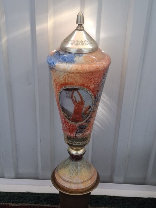 продам кубок спортивный СССР