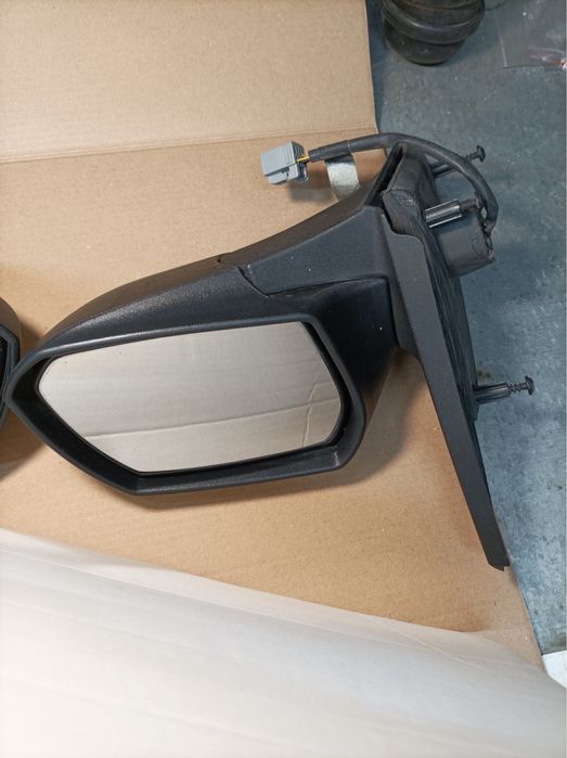 Ел. огледала за Ford Mondeo MK3