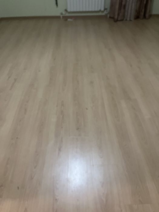 Продается бу ламинат