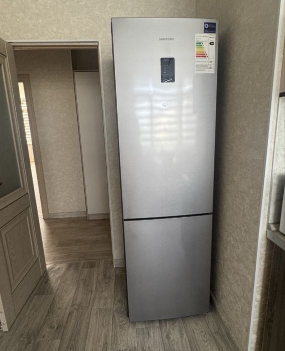 Продам холодильник в отличном состоянии