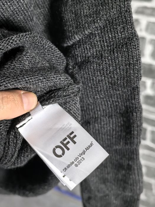 Off White суичер