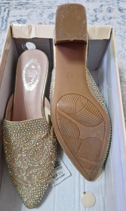 Келинлар учун оег кийим