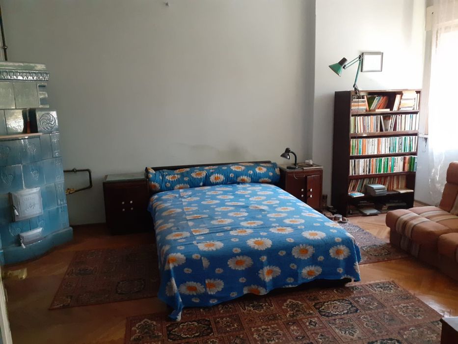 Apartament la casa- zona centrala