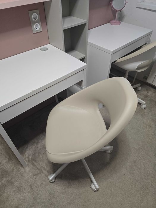 Красива и практична поръчкова детска стая- много добро състояние