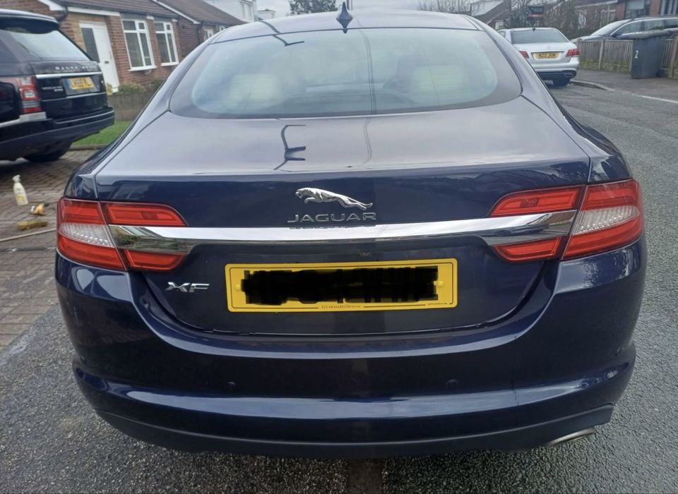 Camera marsarier bandou Jaguar XF X250 Facelift