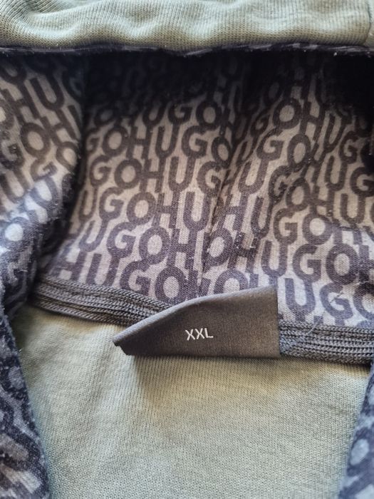 Страхотно мъжко горнище HUGO BOSS размер 2XL