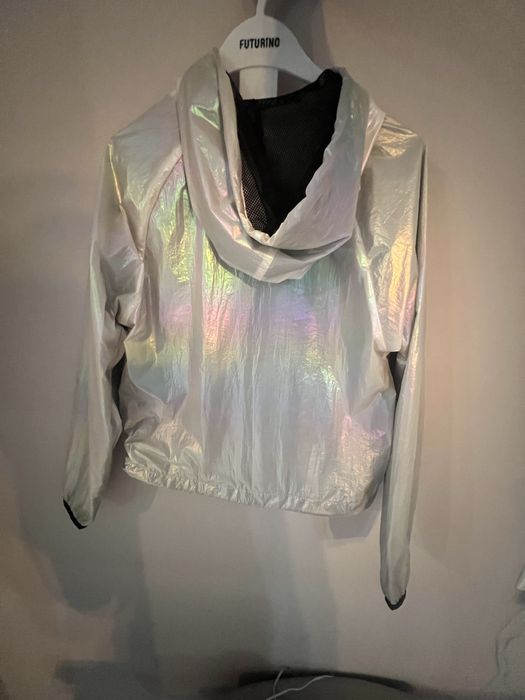 Ветровка для девочки 146см