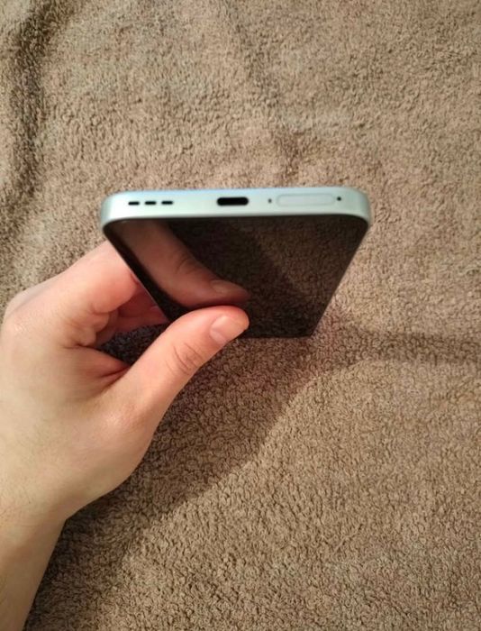 Vând Oppo Reno 14F 5G nou nouț în cutie