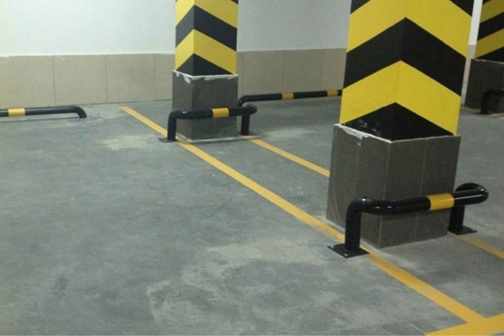 Колесотбойники паркинги товар для гаража барери. конструкции на заказ.