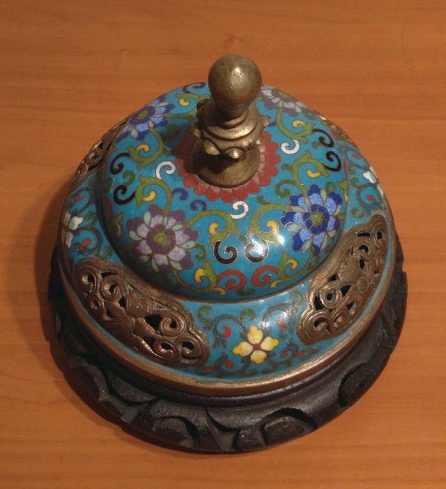 Vas asiatic imperial |bronz si email cloisonné| piesa veche si rara