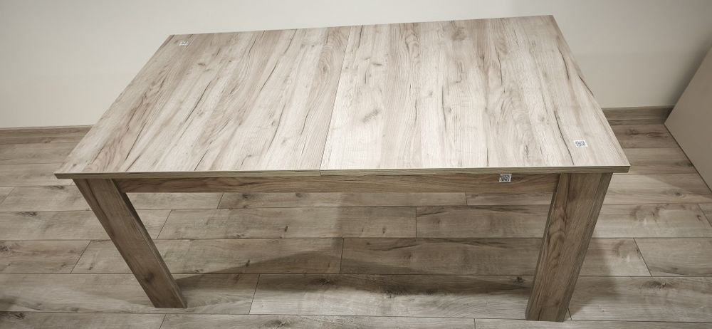 Маса,разстегателна !Нова