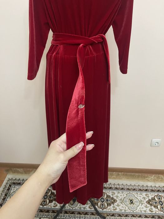 Вечернее платье велюр