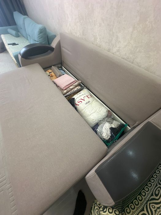 Б/у Диван в отличном состояни