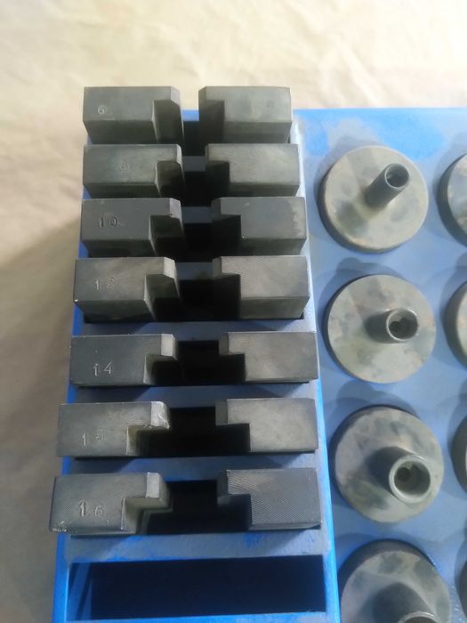 Presa hidraulica O+P UNISPEED USFL/01 , 2004