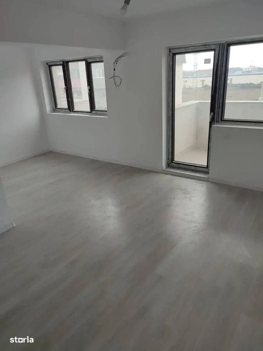 Apartament 2 Camere De Vanzare Orasul Pantelimon | Pachet Parcare Boxa — fotografia 2