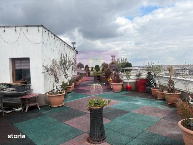 Apartament Penthouse Titan Cu Intimitatea Si Confortul Unei Case!