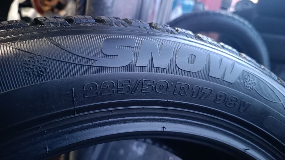 225/50/17 Kormoran
