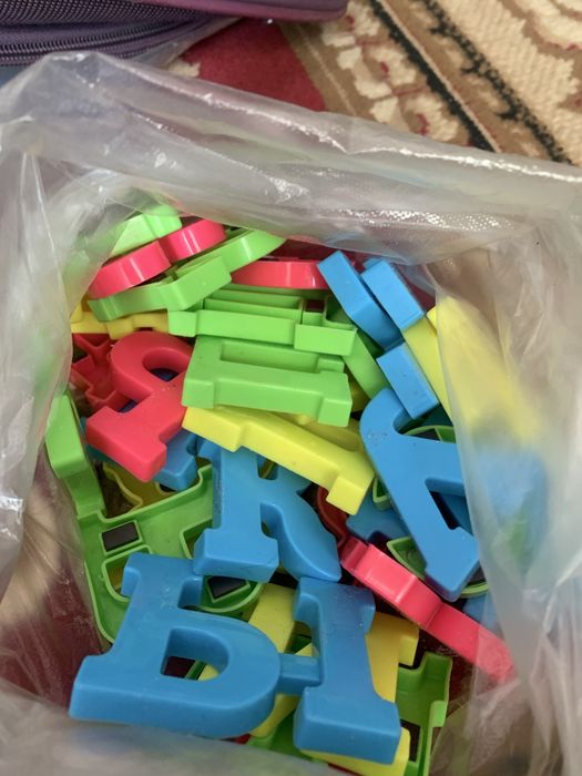 Продам две игрушки