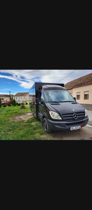 Mercedes Sprinter 313 E5 cub cu rafturi