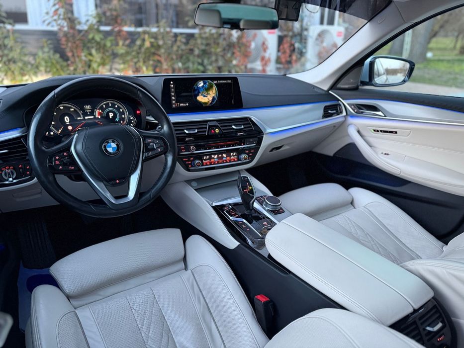 Bmw 530e Drive | Individual | Benzina-Plug in Hybrid|252CP| Distronic