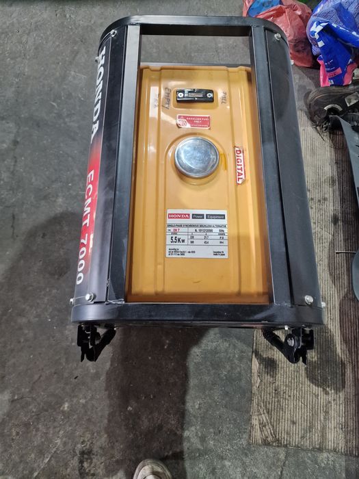 Generator curent honda