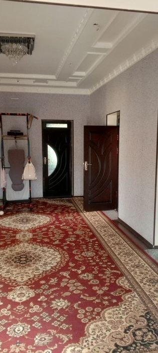 Uy  sotiladi arzon narxda