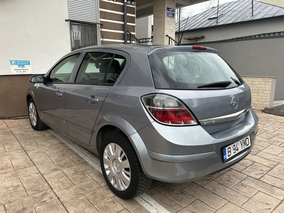 Opel Astra H/2008/Stare buna