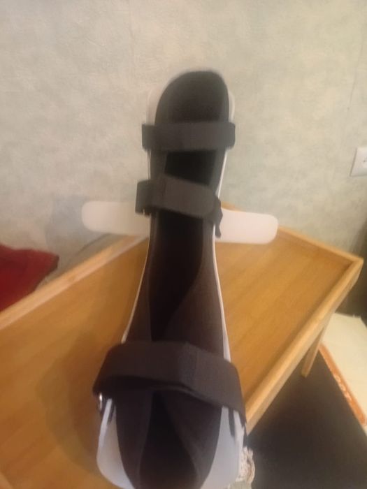 Продам сапожок ортопедический