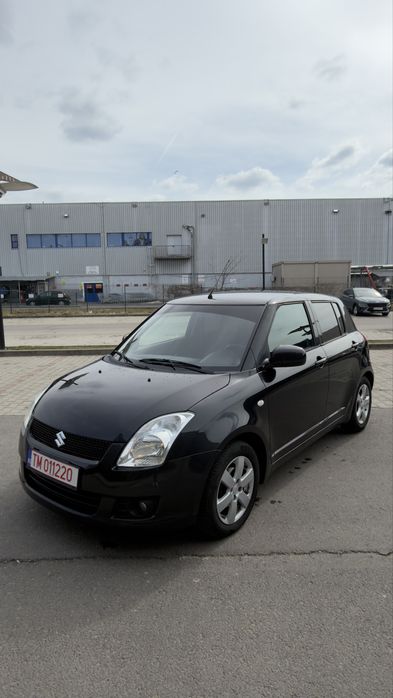 Vand Suzuki Swift 1.3 benzina Automată RAR Efectuat