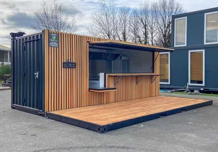 Уличный контейнер-кафе для бизнеса