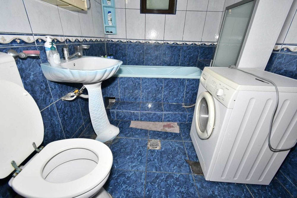 Casă de închiriat, zona Brestei, stradal