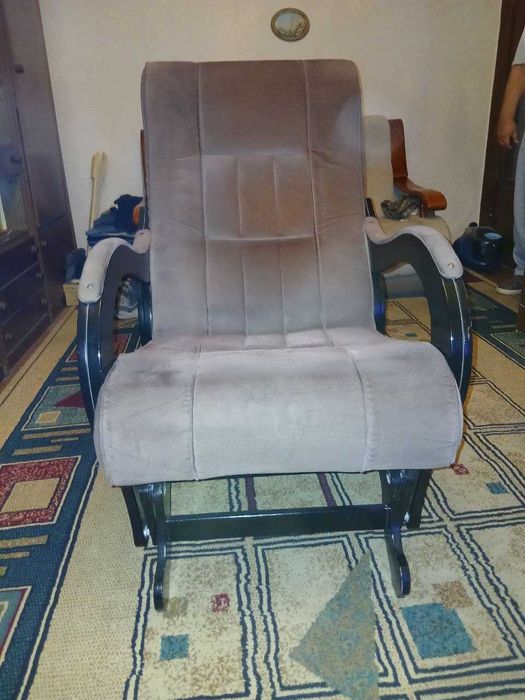 Очень удобное кресло-качалка