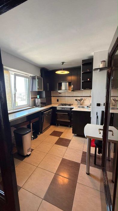 APARTAMENT 3 camere de inchiriat – FRATII GOLESTI