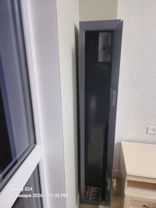 Сейф сатылады.