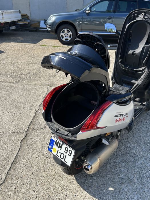 Vand  Peugeot Metropolis 400