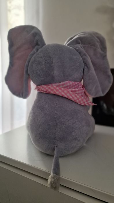 Jucarie interactiva de plus